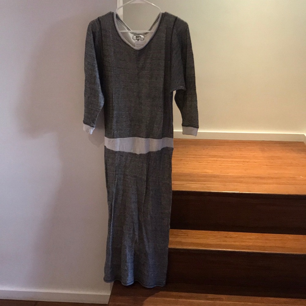 Nightcap clothing dress size medium grey